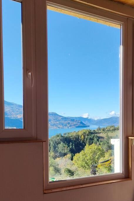 סבינס Le Cosy Du Plongeoir - T2 Neuf Avec Vue Sur Le Lac De Serre Poncon Et Grande Terrasse Avec Jardin מראה חיצוני תמונה