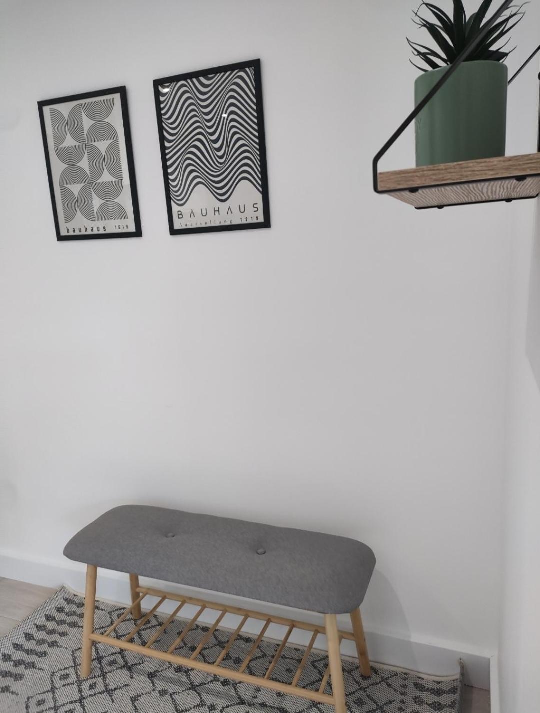סבינס Le Cosy Du Plongeoir - T2 Neuf Avec Vue Sur Le Lac De Serre Poncon Et Grande Terrasse Avec Jardin מראה חיצוני תמונה